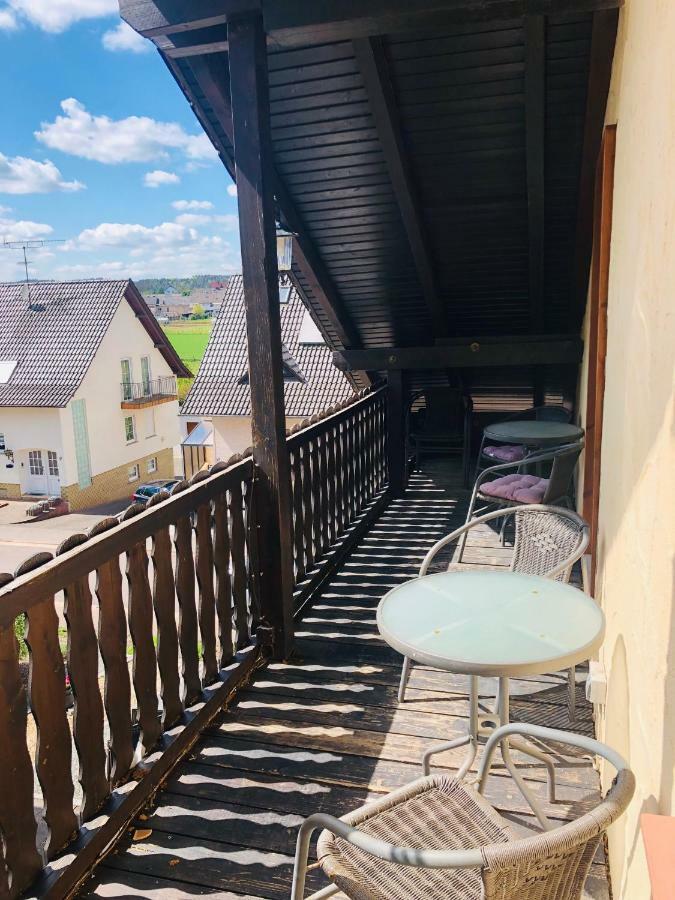 Bachem Ferienwohnung Lappano - Losheim Am See מראה חיצוני תמונה